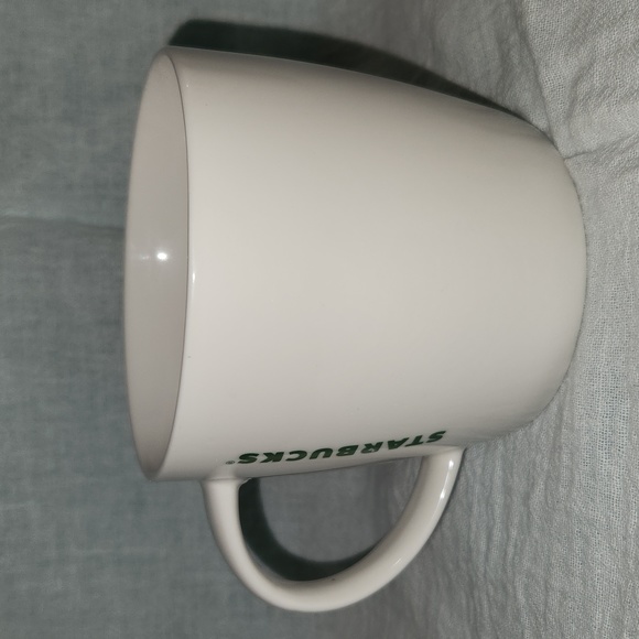 Bundle Lot of STARBUCKS COFFEE 16 & 14 oz Lrg Green Mermaid Logo White Mugs Cups - Picture 6 of 8